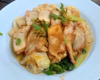 เกี๊ยวแห้ง พิเศษ