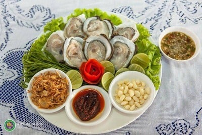 หอยนางรมทรงเครื่อง