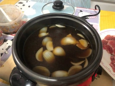 วิธีทำ ชาบูน้ำดำ ฉบับกินเองที่บ้านง่ายๆ