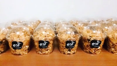 คอนเฟลก