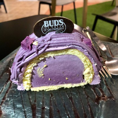 เค้กไอศกรีม