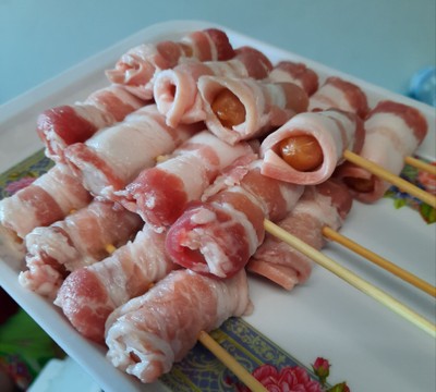 สามชั้นพันไส้กรอก