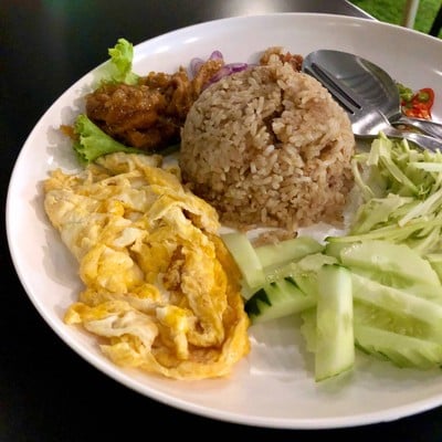 ข้าวคลุกกะปิ