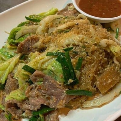 มานพสุกี้รถกระบะ (Manop Suki Rod Kraba) มานพสุกี้รถกระบะ (Manop Suki Rod Kraba)