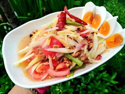 ตำข้าวโพดไข่เค็ม