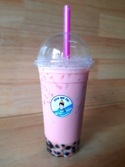 สิ่งนี้คือ " นมสตอเบอรี่ " 🍓🍓🍓
 #หอมมาก #หอมที่สุด #ชื่นใจ
ราคา 25 บาท เอง 