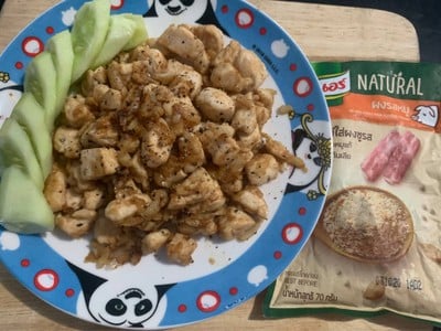 วิธีทำ อกไก่ผัดกระเทียม วิธีทำ อกไก่ผัดกระเทียม
