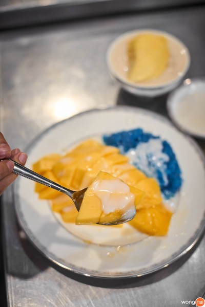 ข้าวเหนียวมะม่วงแม่วารี (Maevaree) ทองหล่อ