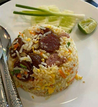 อาหาร หรือ เครื่องดื่ม