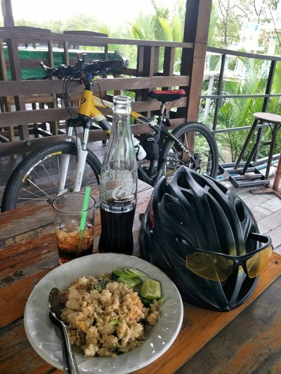 ร้านติดริมทะเล