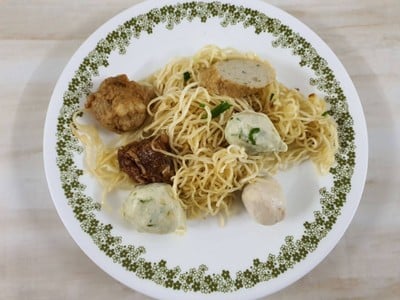 อึ้งเป็งชุง ลูกชิ้นปลา (เยาวราช) แห่งเดียวไม่มีสาขา