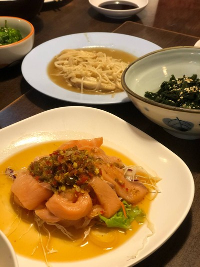 ยำปลาแซลม่อน