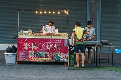 หม่าล่าจีน “ไท่ปั้งเล่อ” เซาเข่า 泰棒了烧烤 ถนนมณีนพรัตน์( แจ่งศรีภูมิ)