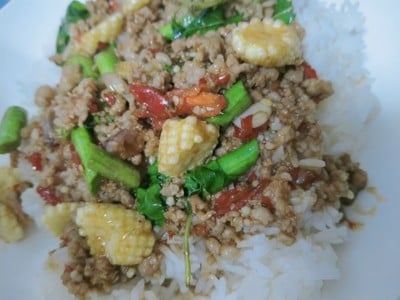 นึกถึงกระเพราหมูสับให้นึกถึงร้านน้องต้า