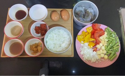 วิธีทำ ผัดพริกแกงกุ้งสดไข่คะมำ🥚 วิธีทำ ผัดพริกแกงกุ้งสดไข่คะมำ🥚