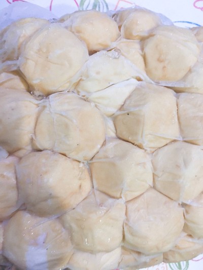 ลูกชิ้นเต้าหู้หมูแท้แบบสด