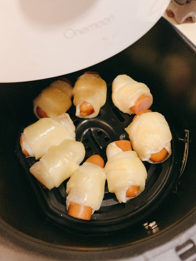 วิธีทำ โรลตีไส้กรอก-Air Flyer