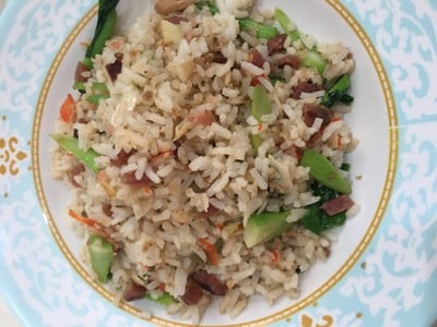 วิธีทำ ข้าวผัดกุนเชียงน้ำพริกมะขาม