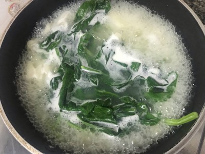 วิธีทำ เปี๋ยงเปี๋ยงเมี่ยนราดหมูสามชั้น 🇨🇳 Oil Spill Noodle