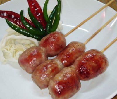 ไส้กรอกหมูอีสาน 1 ไม้