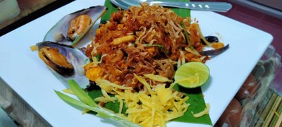 อาหาร หรือ เครื่องดื่ม