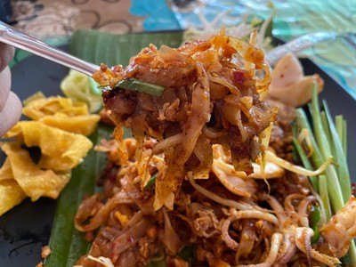 อาหาร หรือ เครื่องดื่ม