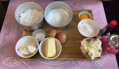 วิธีทำ Cream cheese strawberry 🧁 วิธีทำ Cream cheese strawberry 🧁