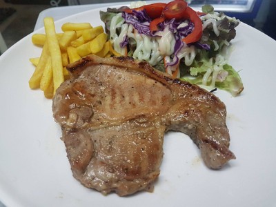 สเต็หมูคุโรบุตะ