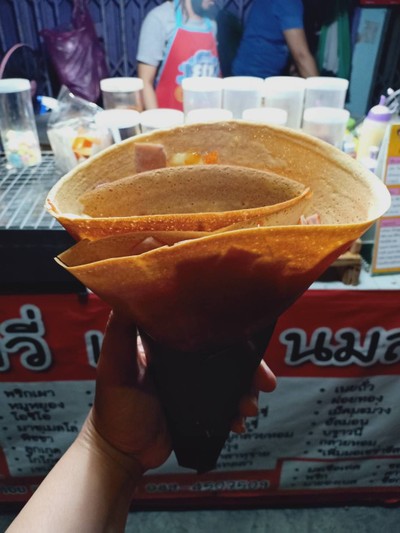 อาหาร หรือ เครื่องดื่ม