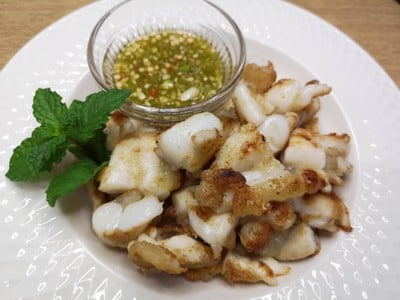 ไข่ปลาหมึกทอด