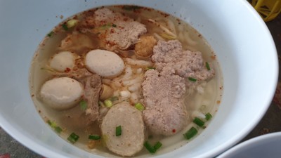 เกี้ยมอี๋น้ำต้มยำ