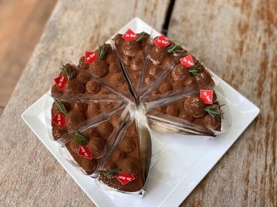 เฌอบาร์แพร่ Je Bar Coffee &Pastry แพร่