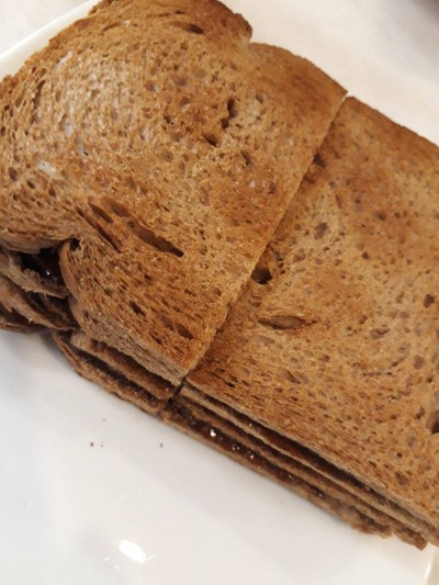 ขนมปังสังขยาที่ร้าน OLDTOWN White Coffee ในห้าง Junction City