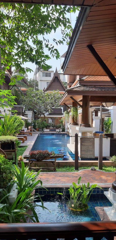 โรงแรมเดอะเดวิส