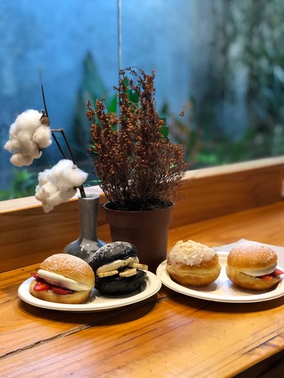 เมนูของร้าน Mooh Doughnuts