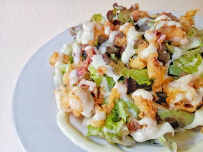 วิธีทำ Fried Calamari Salad