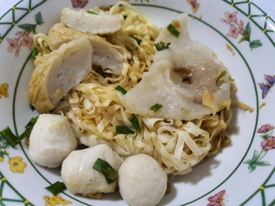 บะหมี่แห้ง (ซ้อส) ต้นตำรับ