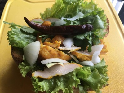 วิธีทำ แซนด์วิชไก่ย่าง(ขมิ้น) วิธีทำ แซนด์วิชไก่ย่าง(ขมิ้น)