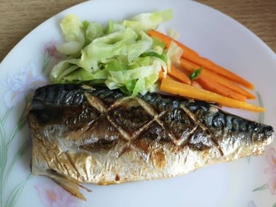 ข้าวปลาซาบะย่างเกลือ