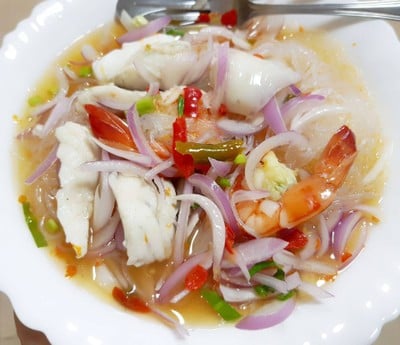 เมนูของร้าน เหลาเหลา