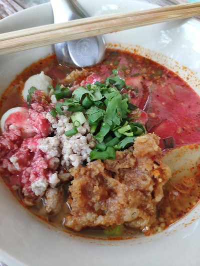 เย็นตาโฟต้มยำรสจัดจ้าน
