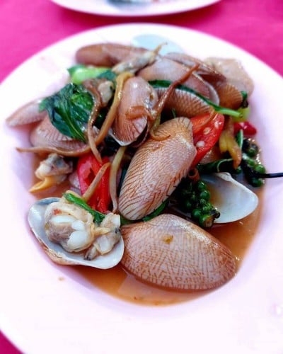 หอยลายผัดพริกเผา