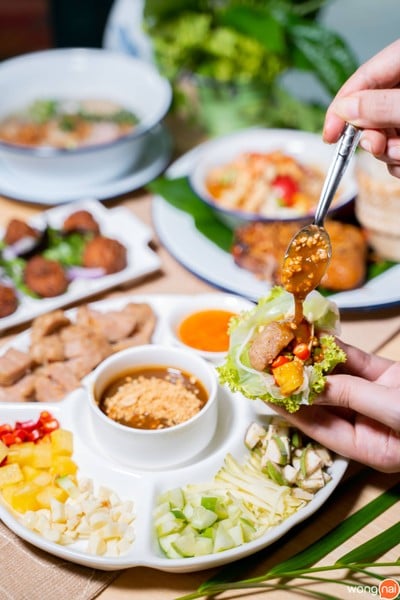 ร้านอาหารไทย-อีสาน และเวียดนาม นั่งสบาย ใกล้ ม.อ. นี่เอง