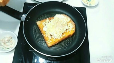 วิธีทำ ขนมปังไข่ ชีส วิธีทำ ขนมปังไข่ ชีส