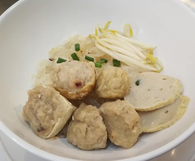 ลี้กวงเฮง ก๋วยเตี๋ยวแคะ พระประแดง ลี้กวงเฮง ก๋วยเตี๋ยวแคะ พระประแดง