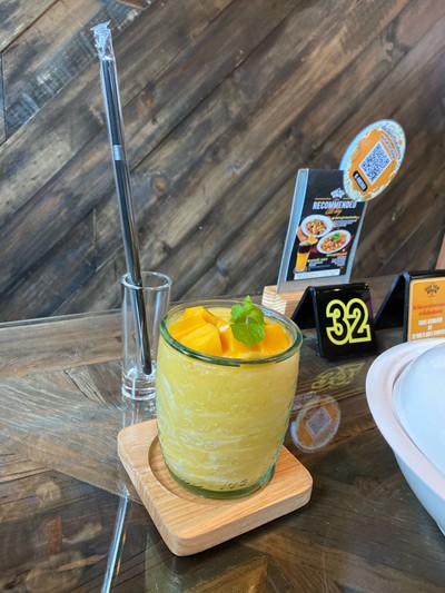 มะม่วงโยเกิร์ตเชค