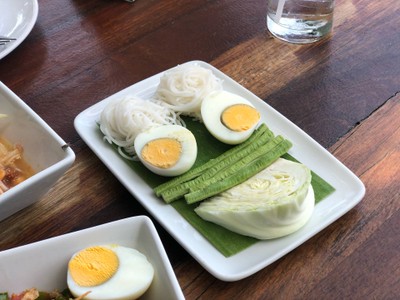 เครื่องเคียงส้มตำ