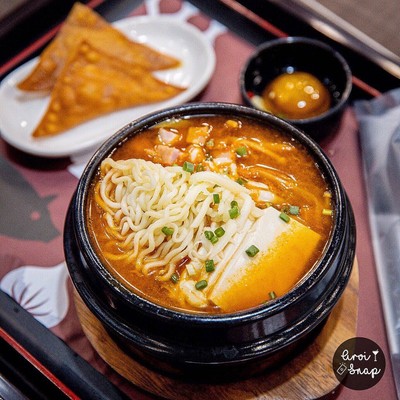 ซุปกิมจิเต้าหู้ หมูสามชั้น เบคอน ชีส+บะหมี่เกาหลี