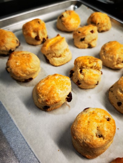 สโคนลูกเกด (Raisin Scone)
