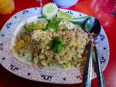 ข้าวผัดปู